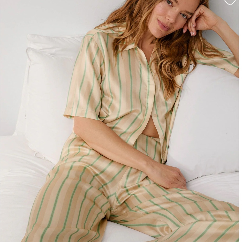 Lunya washable silk high rise pant set